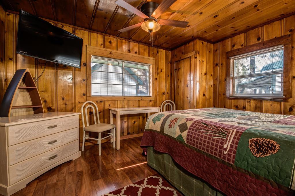 Doc'S Cottages South Lake Tahoe 스테이트라인 외부 사진