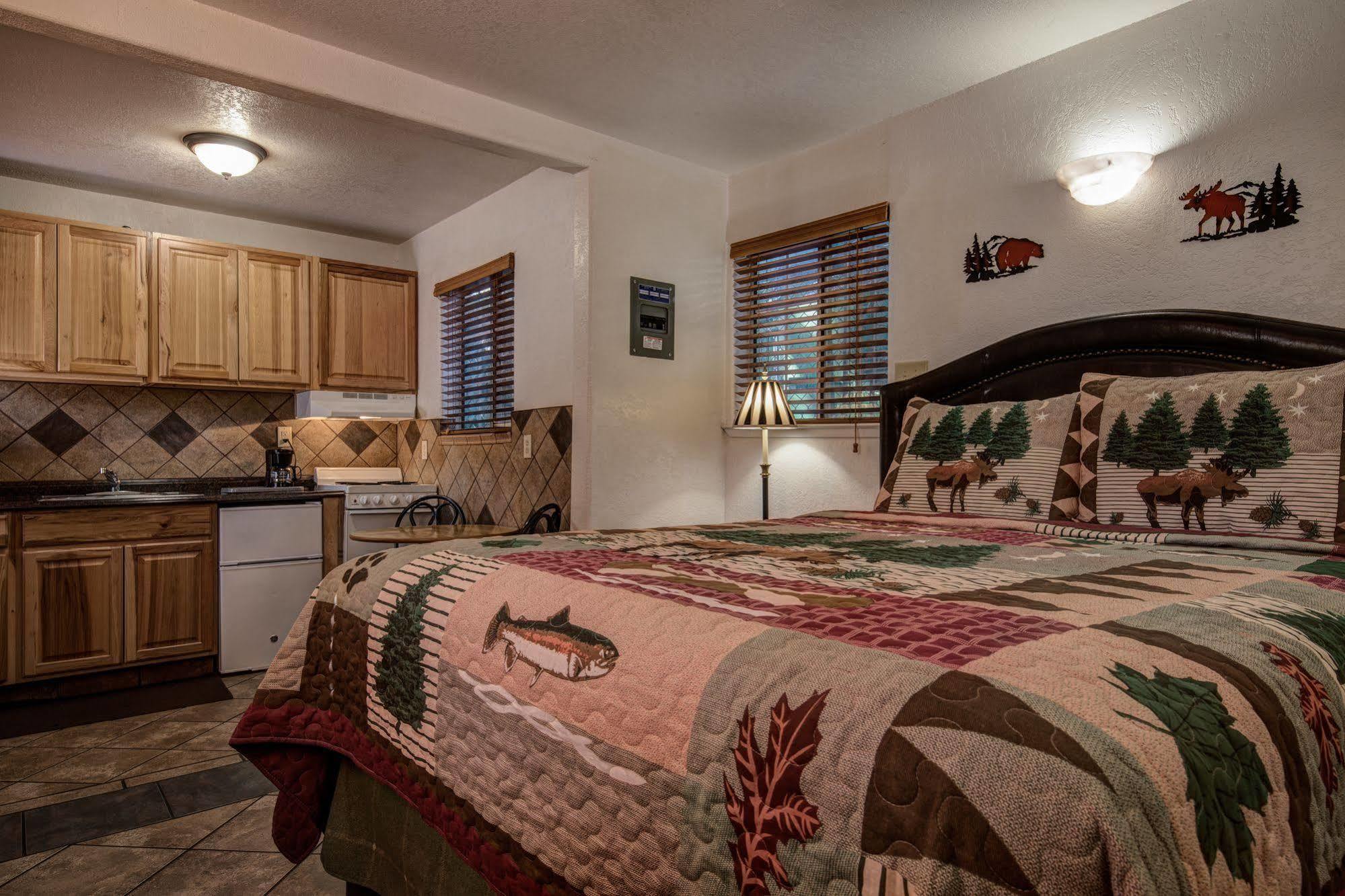 Doc'S Cottages South Lake Tahoe 스테이트라인 외부 사진