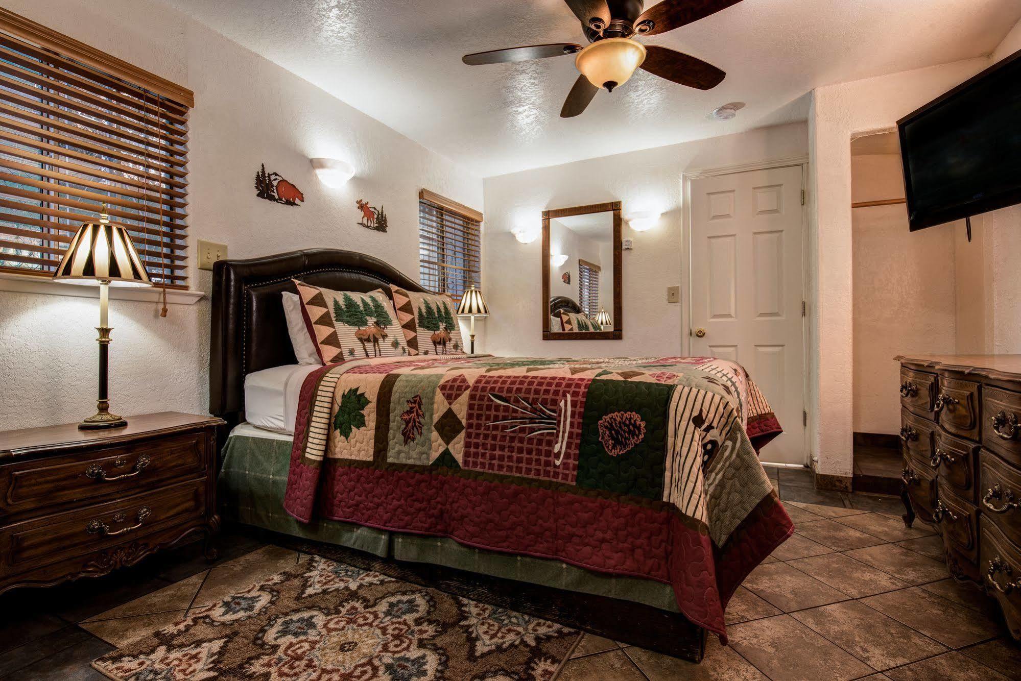 Doc'S Cottages South Lake Tahoe 스테이트라인 외부 사진