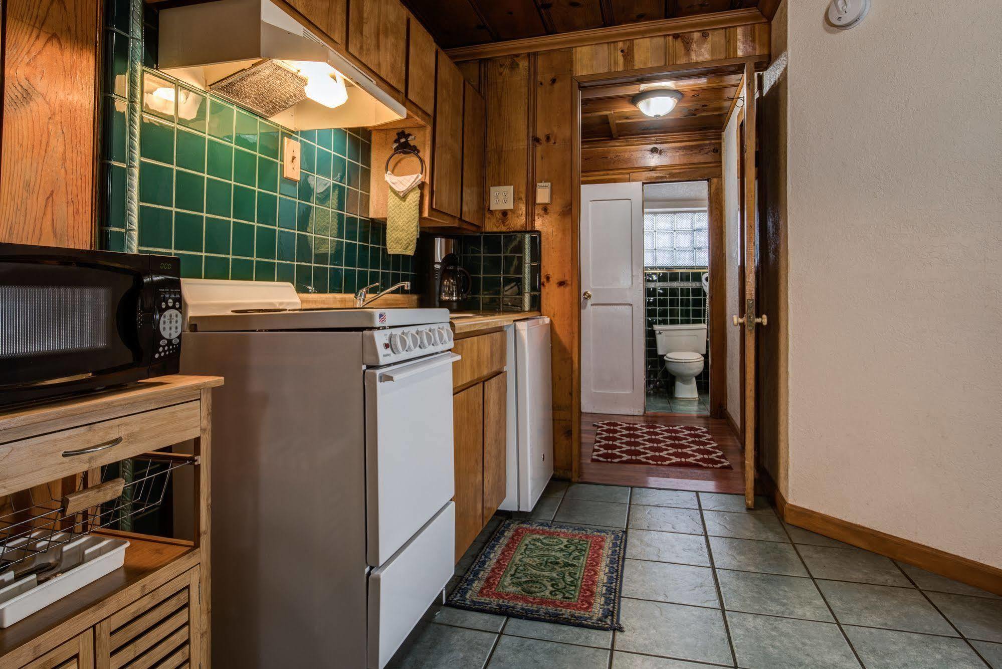 Doc'S Cottages South Lake Tahoe 스테이트라인 외부 사진
