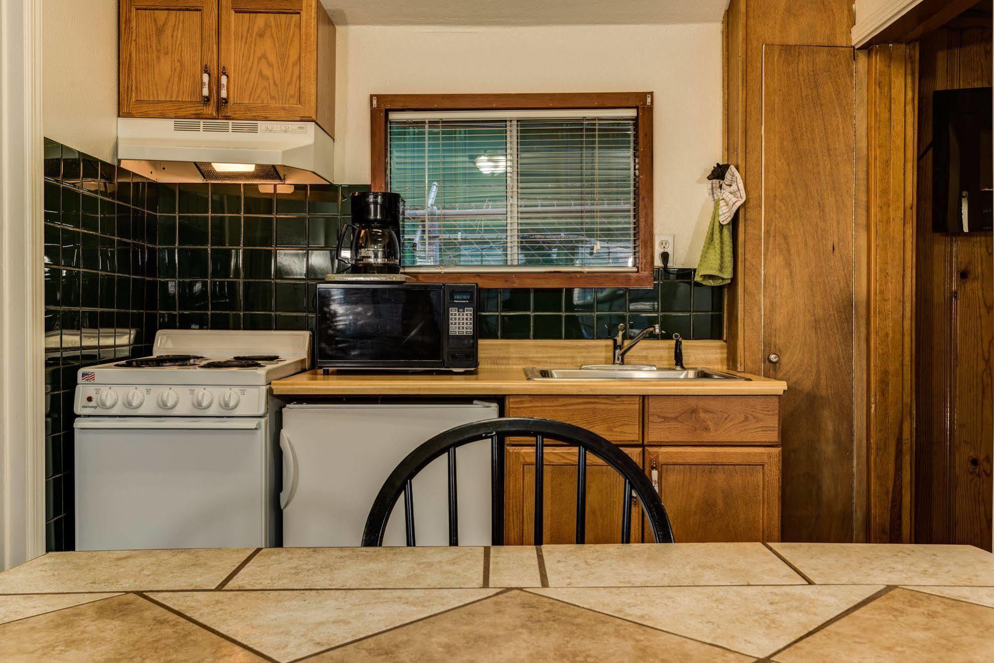Doc'S Cottages South Lake Tahoe 스테이트라인 외부 사진